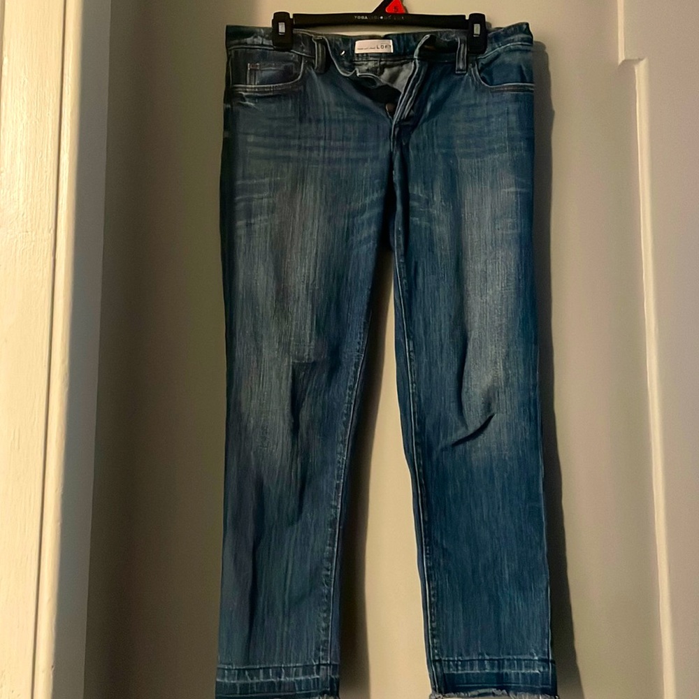VINTAGE LOFT LOW RISE JEANS. DARK BLUE. SIZE 2.